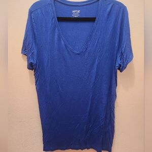APT. 9 Women's Deep Blue V-Neck Top